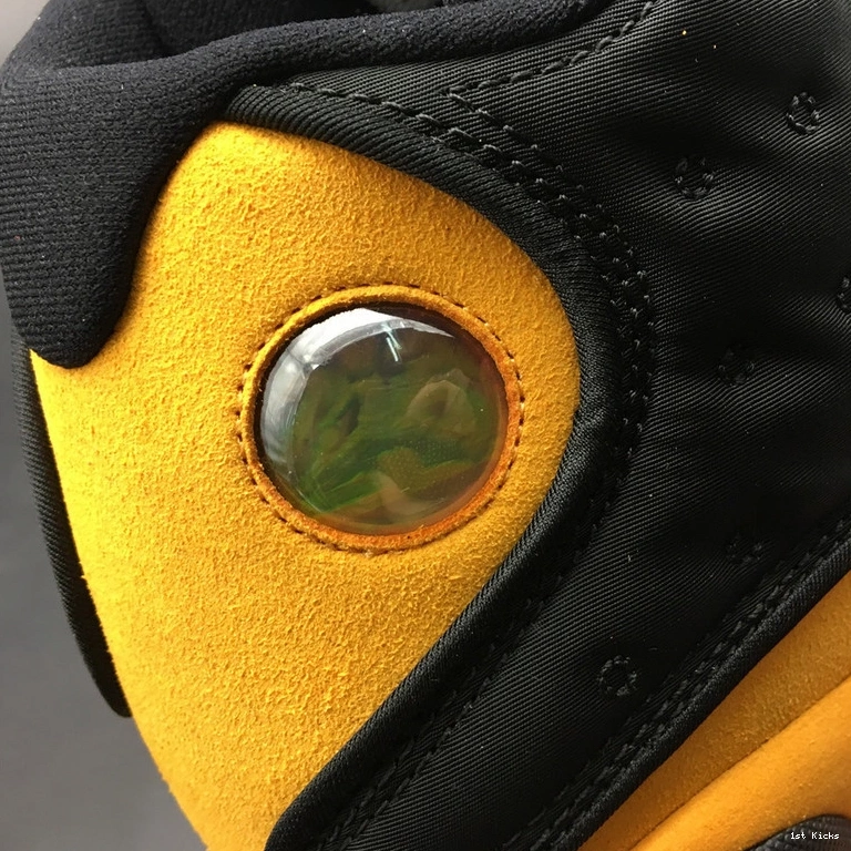 Carmelo 2002 Of Class Jordan Anthony 414571-035 Retro  (B-Grade) 13 0117